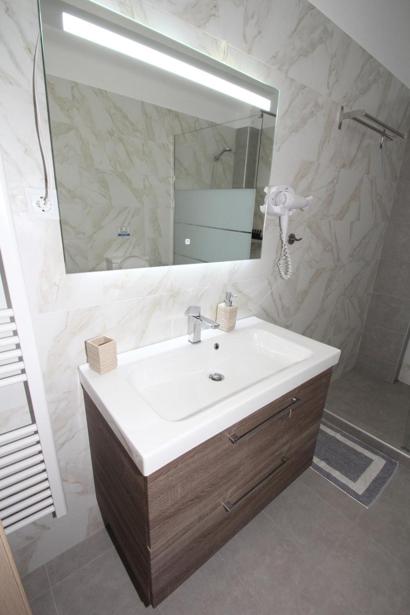 Filoxenia Apartment 阿特米达 外观 照片